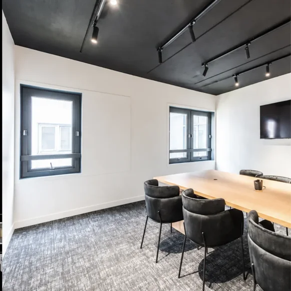 Bureau privé 15 m² 2 postes Location bureau Quai Gallieni Suresnes 92150 - photo 5