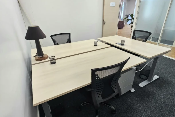 Bureau privé - 67720 - 3 postes - 960€