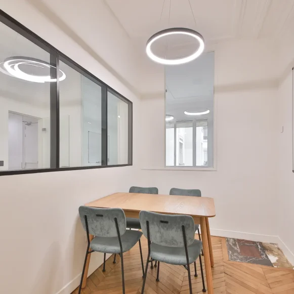 Bureau privé 26 m² 8 postes Location bureau Rue de Mogador Paris 75009 - photo 11