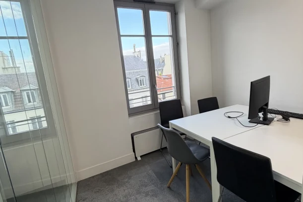 Espace indépendant - 75012 - 30 postes - 11000€