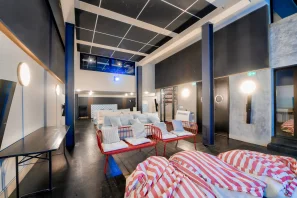 Espace indépendant - 93500 - 25 postes - 11200€