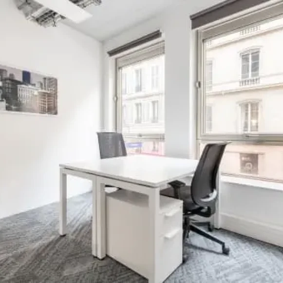 Bureau privé 12 m² 2 postes Coworking Rue Blanche Paris 75009 - photo 10