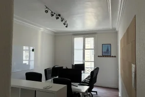 Bureau privé - 75002 - 6 postes - 2000€
