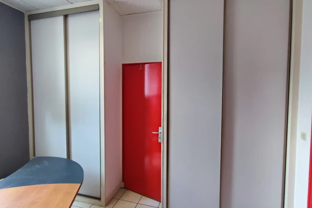 Bureau privé - 44100 - 1 poste - 320€
