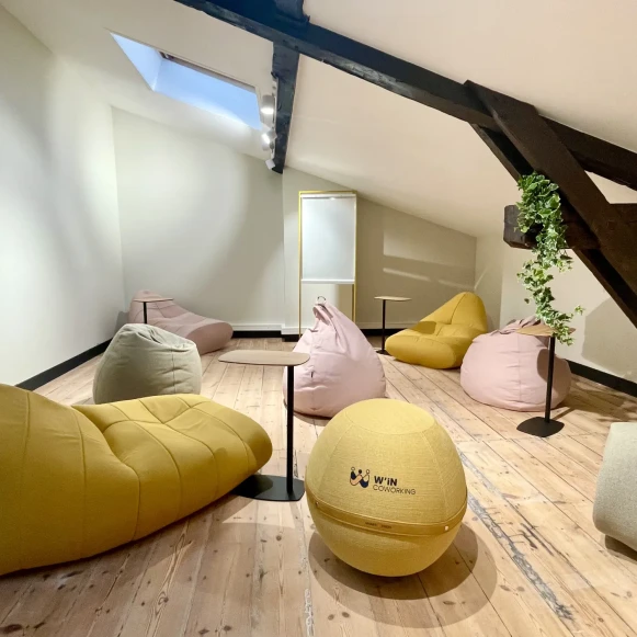 Bureau privé 27 m² 7 postes Coworking Rue Vital Carles Bordeaux 33000 - photo 5