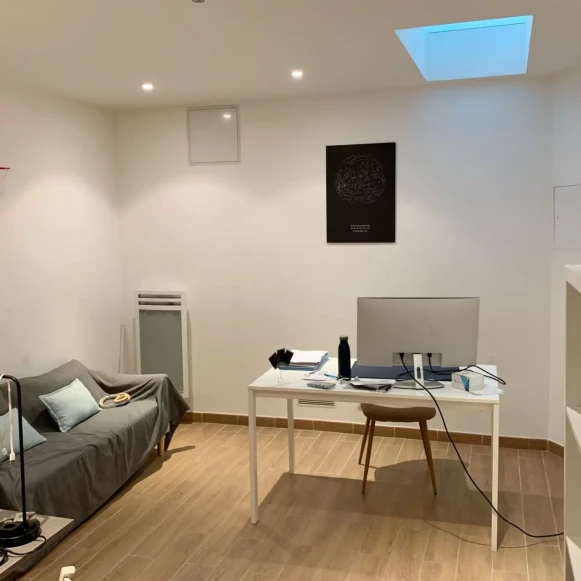 Open Space  2 postes Location bureau Rue Hermel Paris 75018 - photo 1