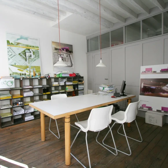 Open Space  6 postes Location bureau Rue du Faubourg Saint-Antoine Paris 75011 - photo 5