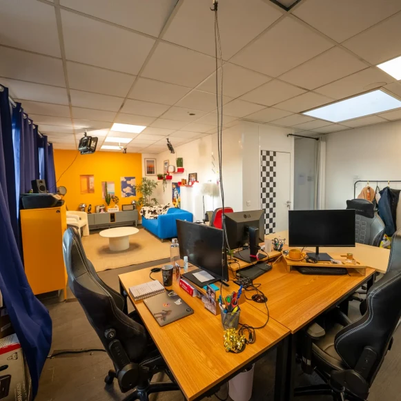 Espace indépendant 70 m² 6 postes Location bureau Rue Michelet Bagnolet 93170 - photo 5