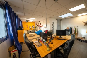 Espace indépendant - 93170 - 6 postes - 1283€