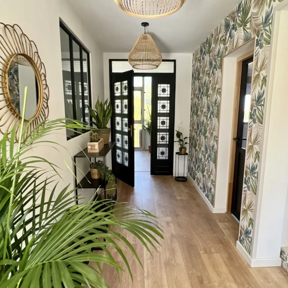 Bureau privé 12 m² 2 postes Coworking Rue Joseph Négro Port-de-Bouc 13110 - photo 3