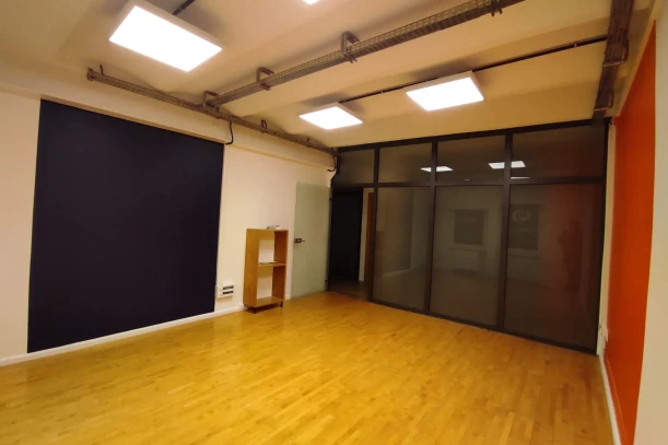 Bureau privé - 67000 - 5 postes - 1150€