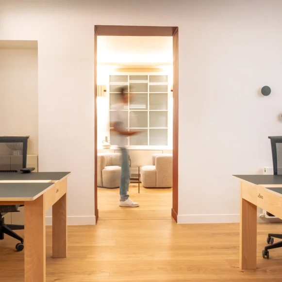 Espace indépendant 176 m² 26 postes Location bureau Rue Blanche Paris 75009 - photo 12