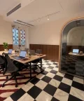 Open Space - 75009 - 6 postes - 550€