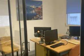 Bureau privé - 37000 - 2 postes - 400€