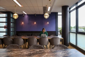 Now Connected Rives de Paris