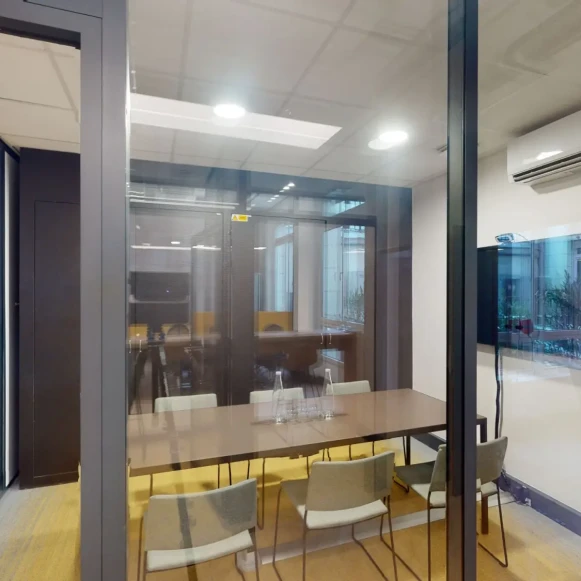 Espace indépendant 101 m² 22 postes Location bureau Rue des Petits Hôtels Paris 75010 - photo 9