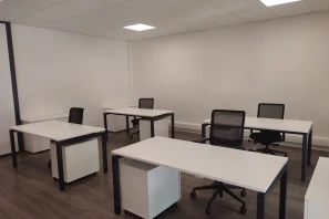 Bureau privé - 93130 - 3 postes - 533.05€