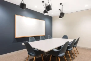 Bureau privé - 13700 - 20 postes - 6474€