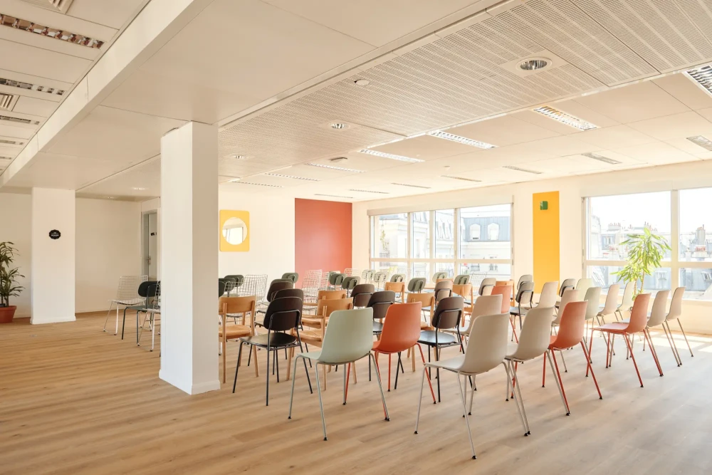 Espace indépendant - 75018 - 120 postes - 51600€