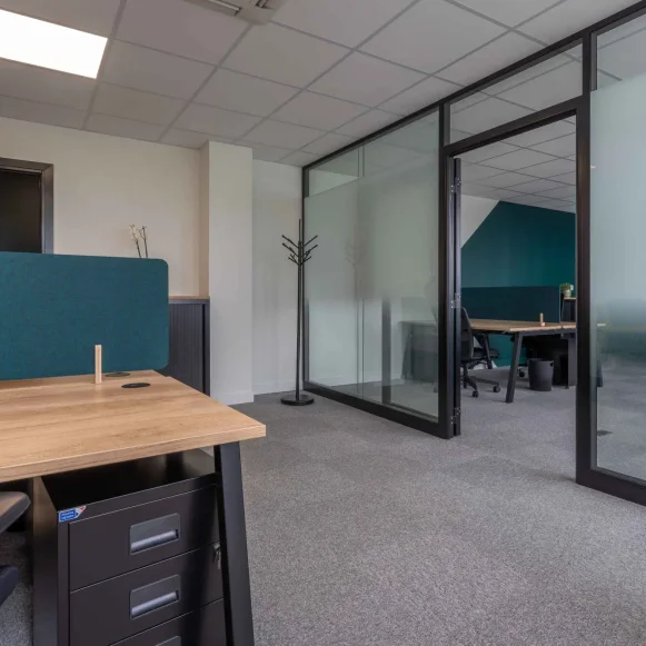 Bureau privé 54 m² 8 postes Coworking Rue de l'Industrie Mundolsheim 67450 - photo 6
