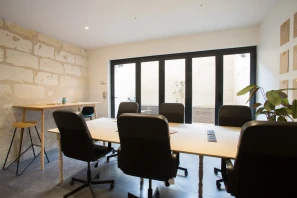 Bureau privé - 33000 - 12 postes - 3600€