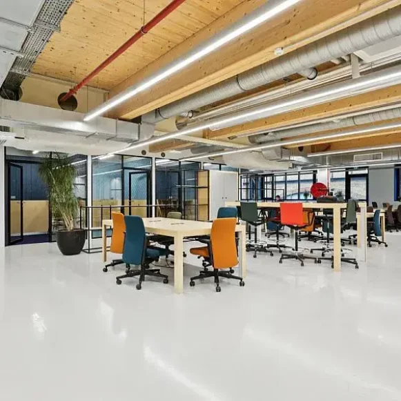 Espace indépendant 3 388 m² 384 postes Coworking Rue de Saint-Pétersbourg Paris 75008 - photo 9