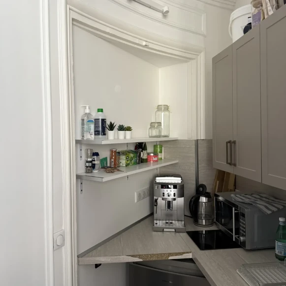 Bureau privé 60 m² 7 postes Location bureau Rue Laffitte Paris 75009 - photo 3