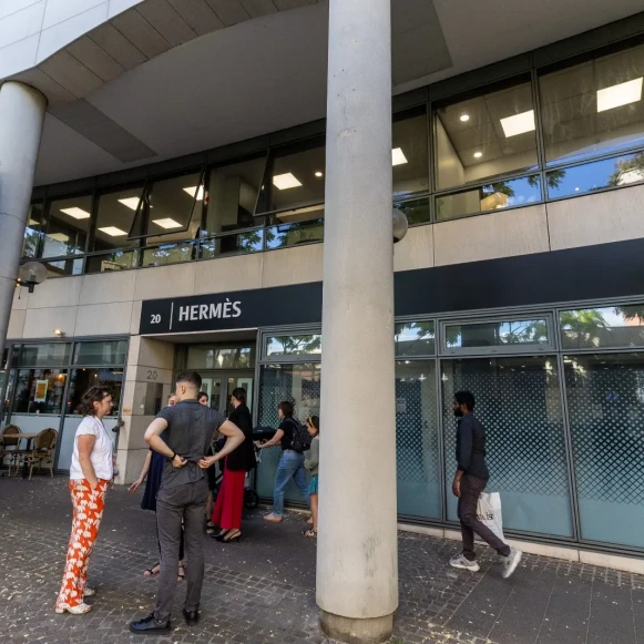 Bureau privé 12 m² 2 postes Location bureau Rue Jacques Daguerre Rueil-Malmaison 92500 - photo 4