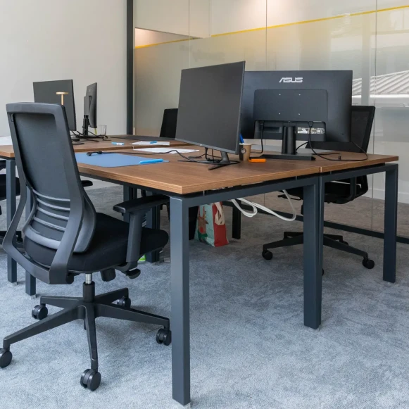 Bureau privé 24 m² 4 postes Coworking Rue Evariste Galois Biot 06410 - photo 2