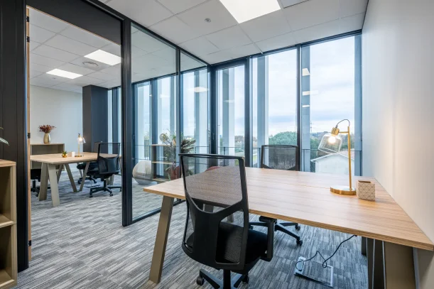 Bureau privé - 59000 - 4 postes - 1415€