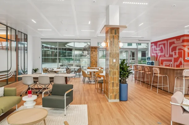 Bureau privé - 69006 - 12 postes - 5400€