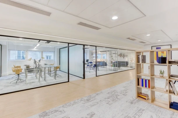 Espace indépendant - 75002 - 36 postes - 41000€