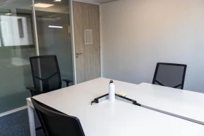 Bureau privé - 44000 - 3 postes - 835.56€