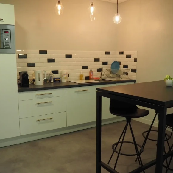 Espace indépendant 148 m² 24 postes Location bureau Rue d'Hauteville Paris 75010 - photo 1