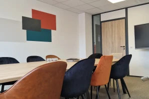 Bureau privé - 38760 - 3 postes - 590€