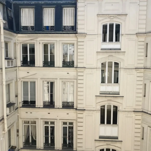Espace indépendant 105 m² 16 postes Location bureau Avenue de l'Opéra Paris 75001 - photo 8