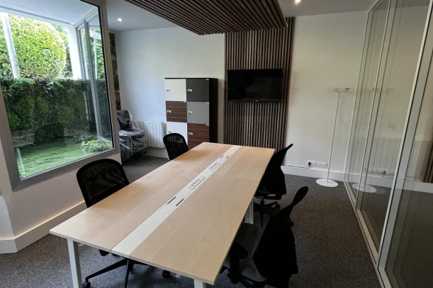 Bureau privé - 78000 - 4 postes - 1450€