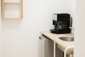 Espace indépendant - 75011 - 7 postes - 3000€