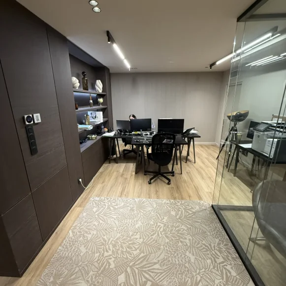 Bureau privé 20 m² 4 postes Location bureau Rue Edouard Aynard Villeurbanne 69100 - photo 3