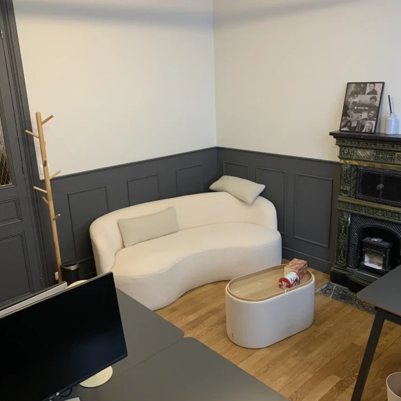 Espace indépendant 30 m² 6 postes Location bureau Rue Vernier Paris 75017 - photo 6
