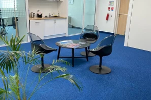 Bureau privé - 06560 - 1 poste - 600€