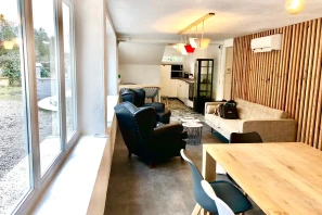 Open Space - 13510 - 2 postes - 209€