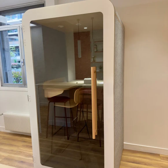 Espace indépendant 40 m² 4 postes Location bureau Rue Parmentier Neuilly-sur-Seine 92200 - photo 12