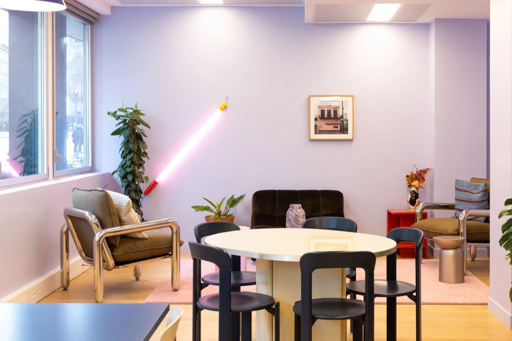Bureau privé - 75017 - 12 postes - 7800€