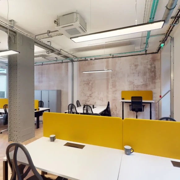 Espace indépendant 101 m² 22 postes Location bureau Rue des Petits Hôtels Paris 75010 - photo 5