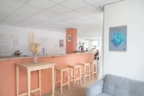 Open Space - 56130 - 10 postes - 250€