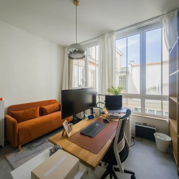Bureau privé 30 m² 10 postes Location bureau Rue de Talleyrand Reims 51100 - photo 2