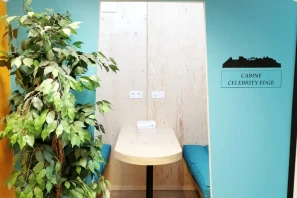 Open Space - 44570 - 8 postes - 190€