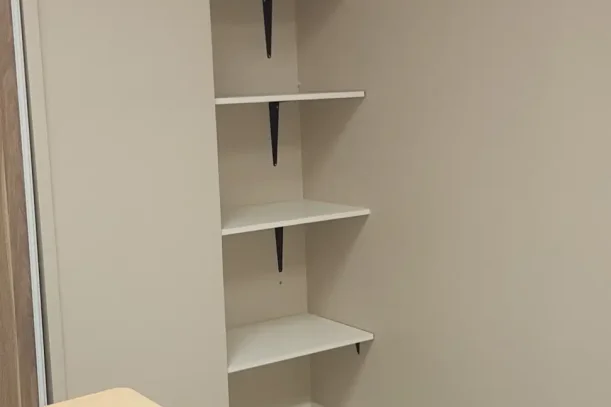Bureau privé - 75018 - 1 poste - 400€