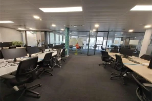 Bureau privé - 75009 - 45 postes - 34650€